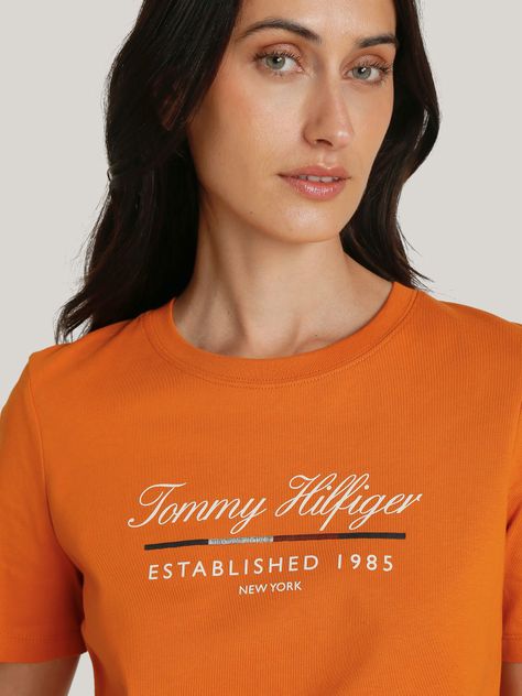 Polera Con Logo Gráfico Script Naranjo Tommy Hilfiger-3