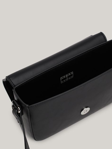 Bandolera Essential Con Solapa Negro Tommy Hilfiger-3