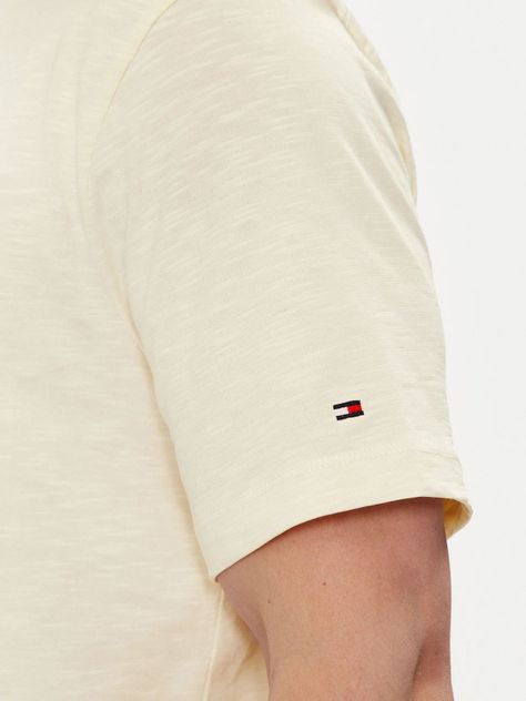 Polera Logo Arqueado Regular Fit Beige Tommy Hilfiger-4