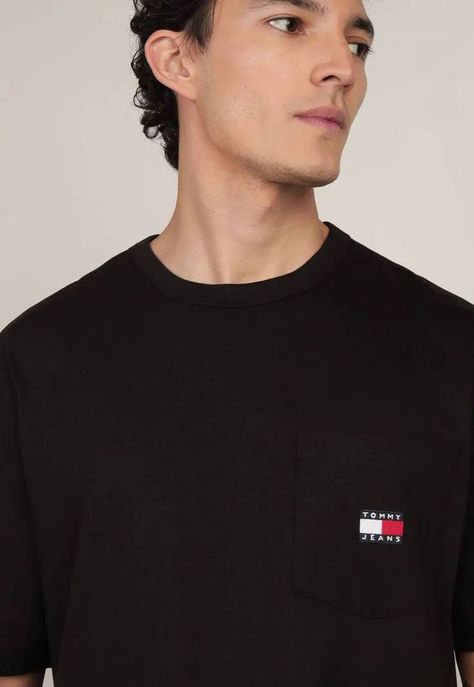 Polera Corte Regular Con Bolsillo Negro Tommy Hilfiger-4
