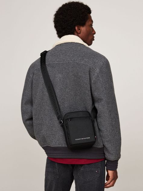 Bolso Reporter Solid Con Logo Negro Tommy Hilfiger-1