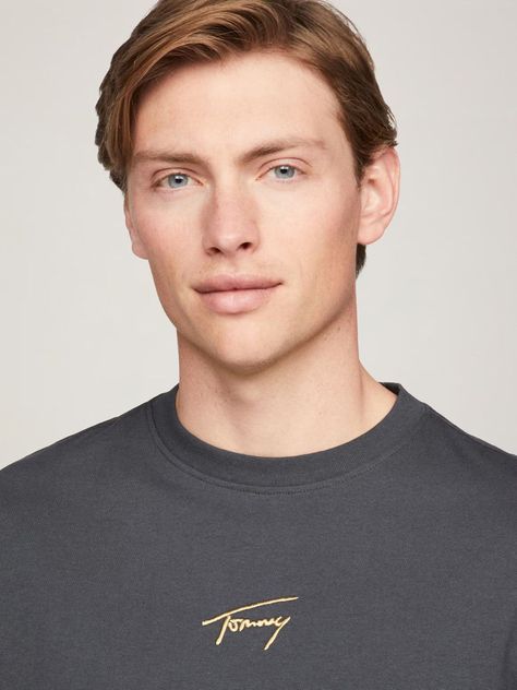 Polera Gold Signature Regular Fit Gris Tommy Hilfiger-3