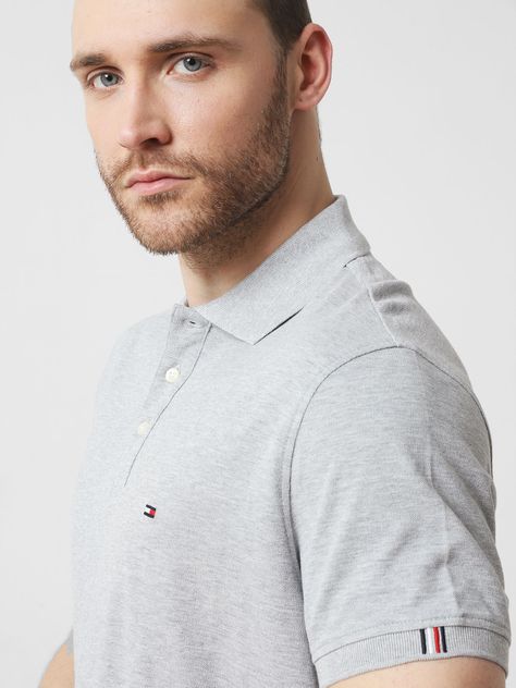 Polo Solid Con Logo Bordado Gris Tommy Hilfiger-3
