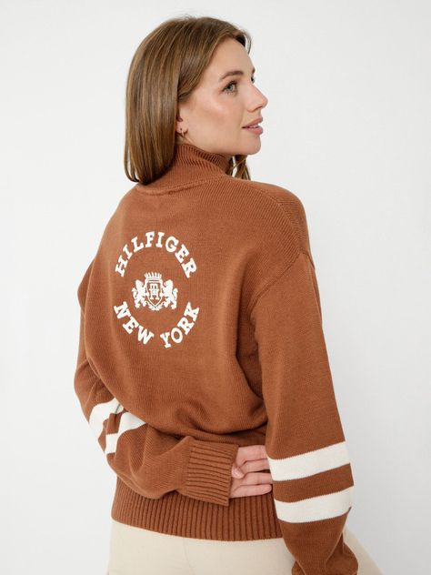 Sweater Cuello Alto Con Logo Café Tommy Hilfiger-1