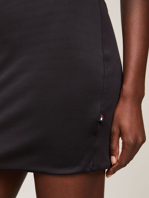 Vestido Corte Asimétrico Negro Tommy Jeans-3
