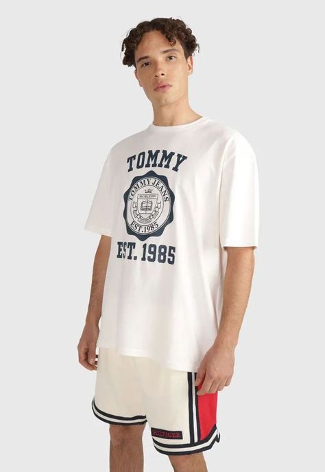 Polera Oversize Crest Varsity Blanco Tommy Jeans-0