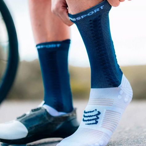 Calcetín Pro Racing Socks v4.0 Bike Blue Compressport-3