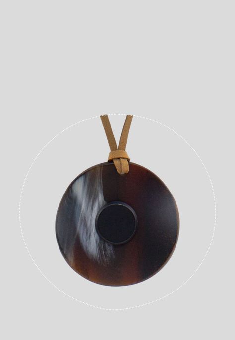 Collar Placa Boton Café-2