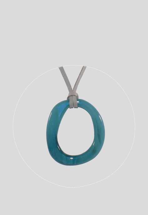 Collar Acrilico Circulo Irregular Celeste-1