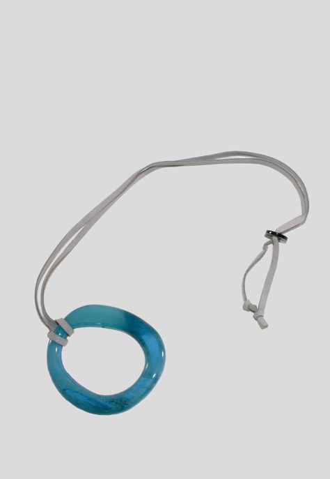 Collar Acrilico Circulo Irregular Celeste-2
