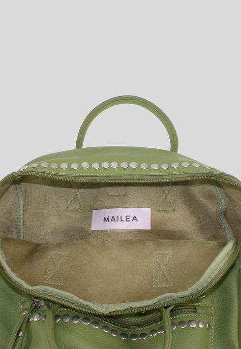 Mochila Tachas Bolsillo Verde-3