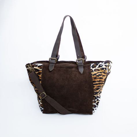 Cartera de reno con flecos y detalles leo color Chocolate-0