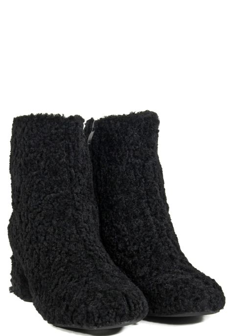Botin Astracan Negro-1