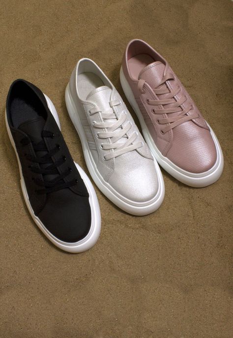 Zapatilla Alta Lisa Perforada Blanco-4