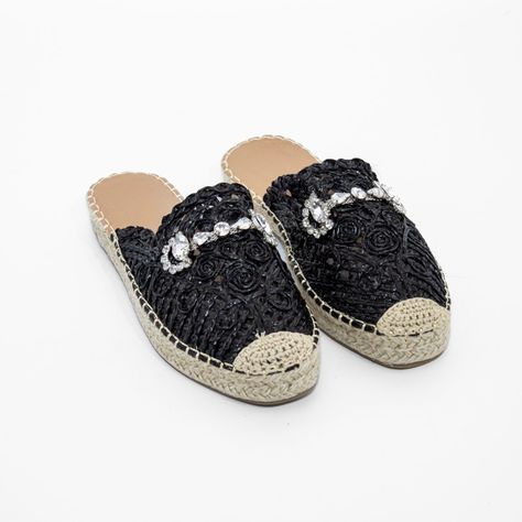 Puntilla Tejida Aplicacion Strass Negro Mailea-3