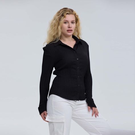 Blusa Mujer Abotónada Lisa Textura Negro-1