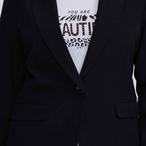 Blazer Mujer Con Cortes Y Bolsillo Negro-3
