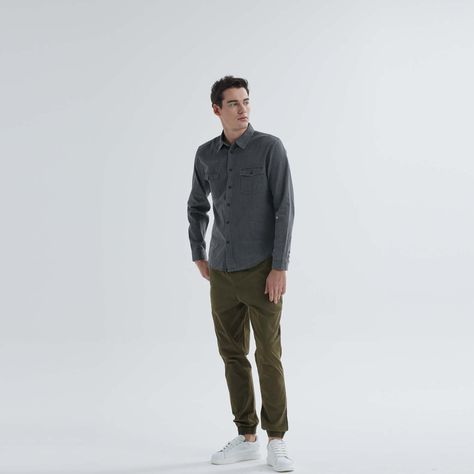 Pantalón Jogger Twill Verde Militar Hombre-3