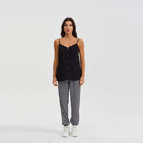 Polera Peto Aplicación Ondulado Negro Mujer-3