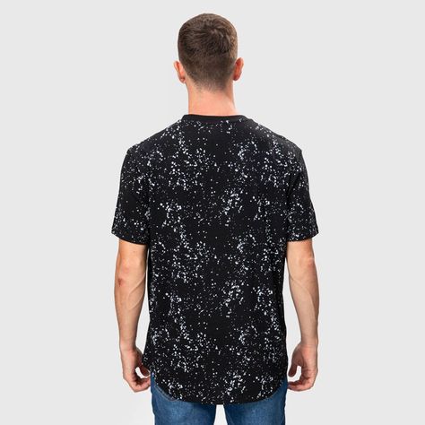 Polera Night Print Craquelado Negro Hombre-2