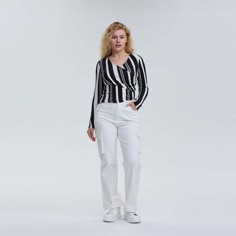 Pantalón Mujer Wide Leg Cargo Gabardina Crudo-3
