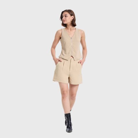 Short Mujer Con Pinzas Delanteras Liso Beige Fashions Park-3