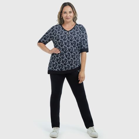 Polera Mujer Estampada Cruce Negro-3