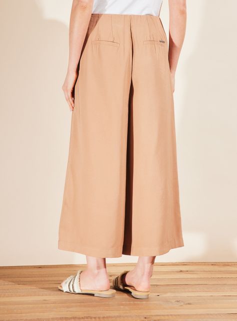 Pantalón Crop con Pinzas-1