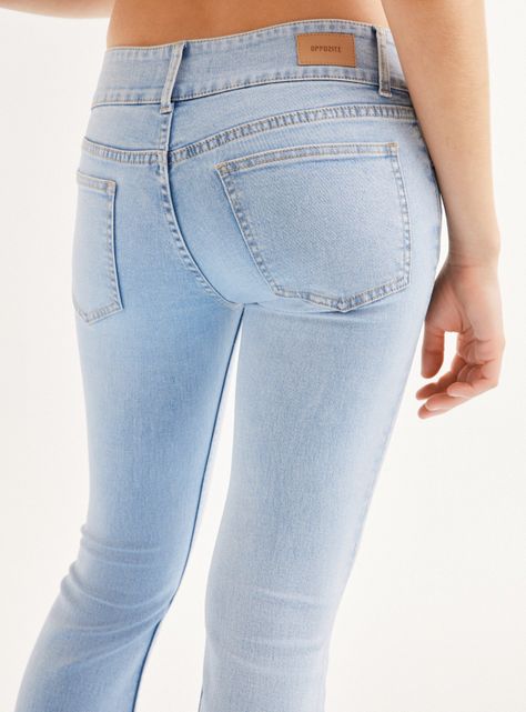Jeans Fit Boot Cut Tiro Bajo-3