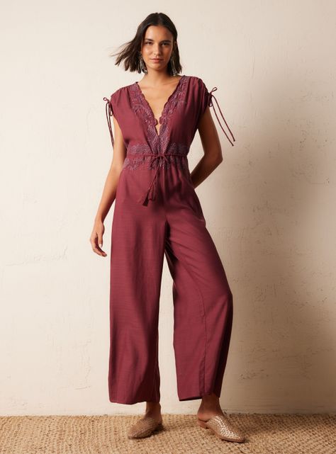 Vestido Enterito con Bordados al Tono-4