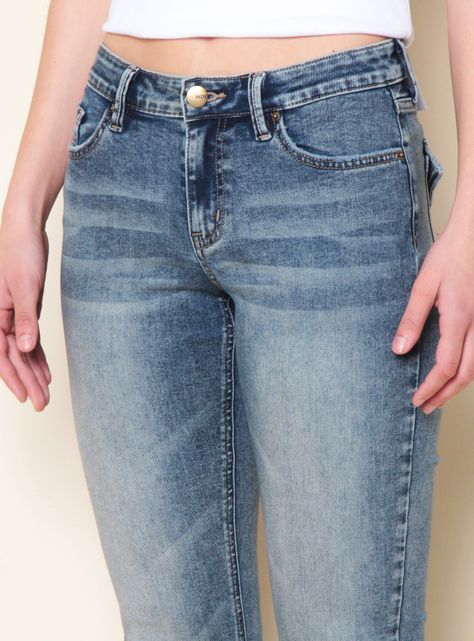 Jeans Semi Flare Pretina con Tapitas en Bolsillos Trasero-2