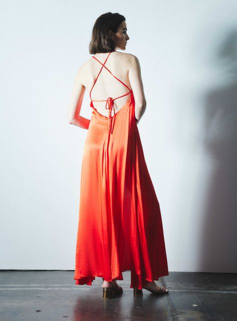 Vestido Escote Triángulo y Pabilos-1