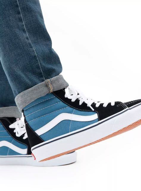 Zapatilla Urbana Modelo SK8-HI Unisex-2