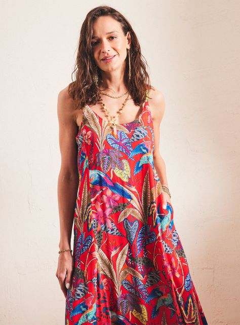 Vestido Estampado con Volumen en Ruedo-0