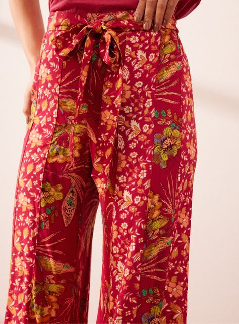 Pantalón Cortes con Estampado-2