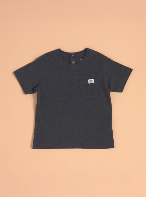 Polera con Bolsillo Delantero-0