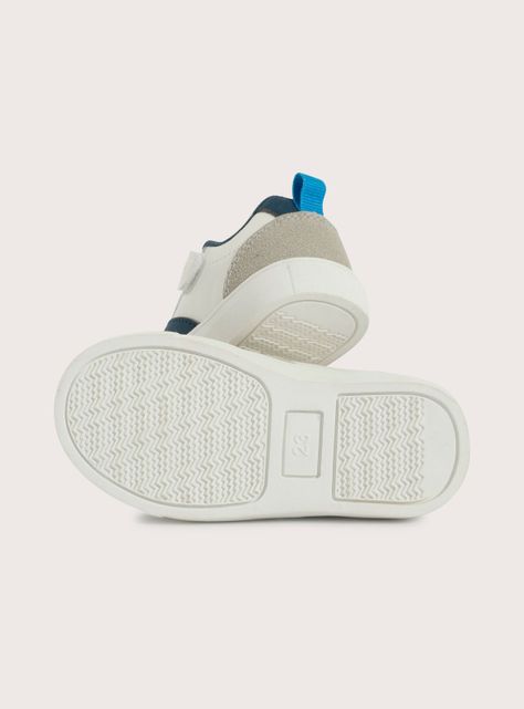 Zapatilla Urbana Detalle Color Velcro Cordón Niño-2