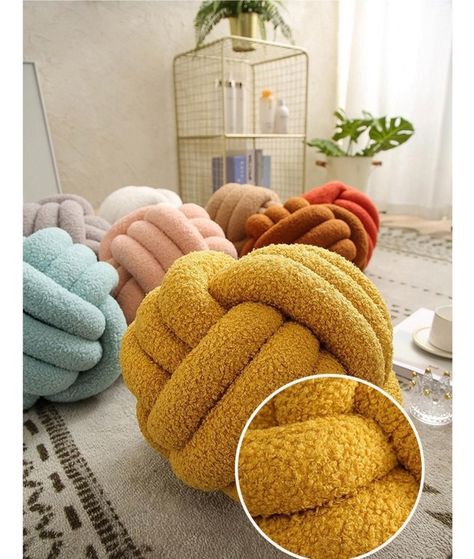 Cojin Decorativo Modelo Nudo Acolchado-2