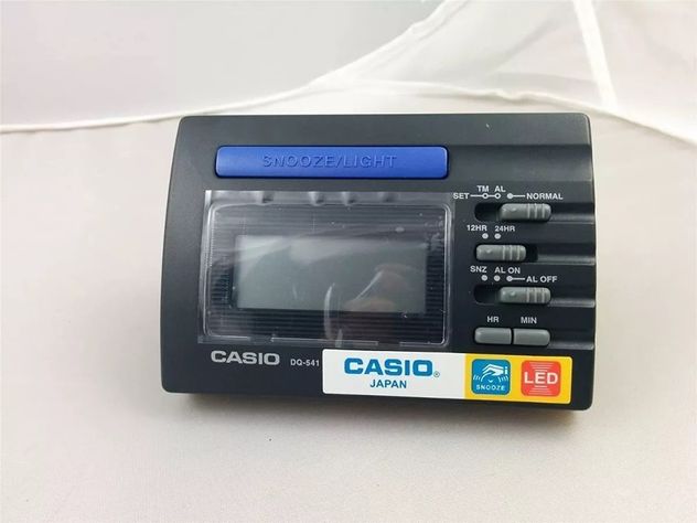 Reloj Casio Despertador Negro Dq541-1 Con Luz Pila Incluida-2