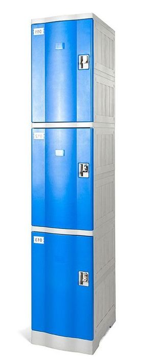 Locker Plástico: 1 Cuerpo y 3 Puertas-1