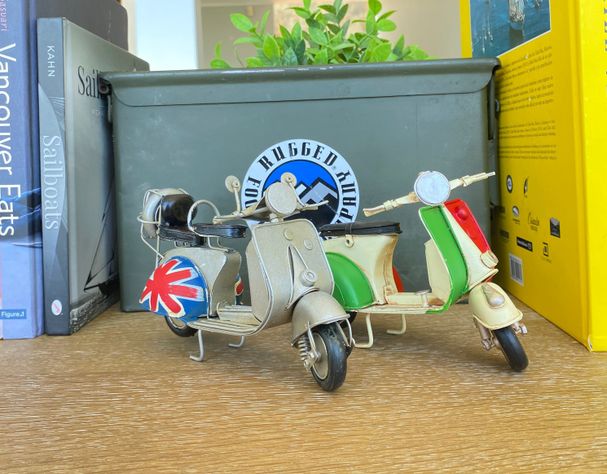 Moto Vespa A Escala, Colección Decoración Vintage, Inglesa-5