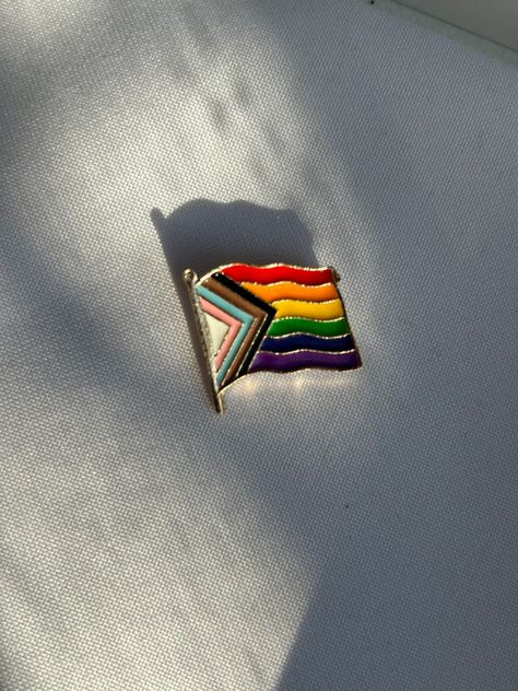 Pin Pride-1