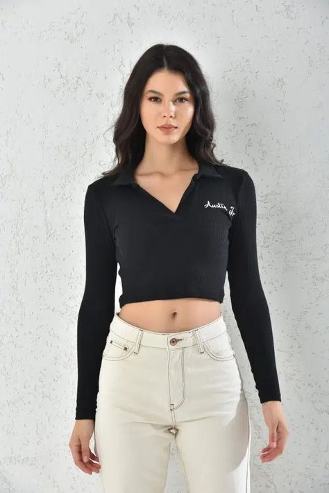 Polerón de Mujer Crop Negro Ajustado Slim Fit-1