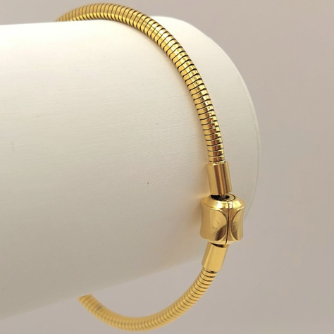 Brazalete de Tejido Serpiente con Broche Barril de Oro Laminado 18k-0