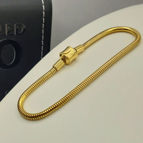 Brazalete de Tejido Serpiente con Broche Barril de Oro Laminado 18k-4