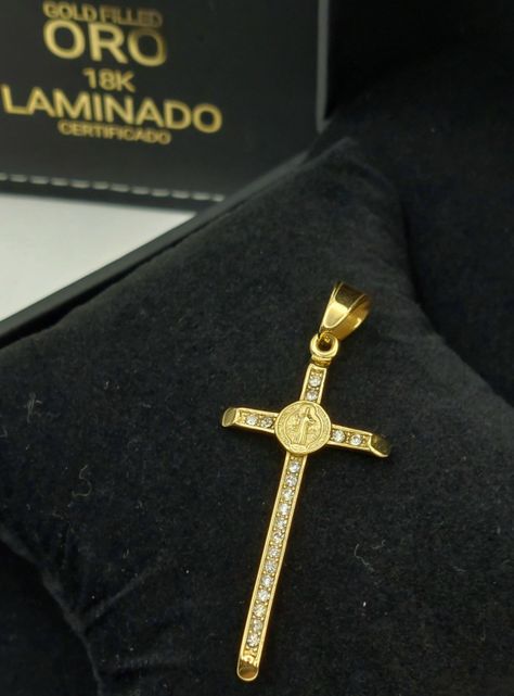Cruz de Protección San Benito de Oro Laminado con Brillantes -2