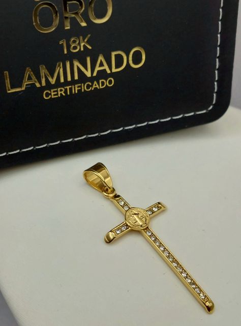 Cruz de Protección San Benito de Oro Laminado con Brillantes -3