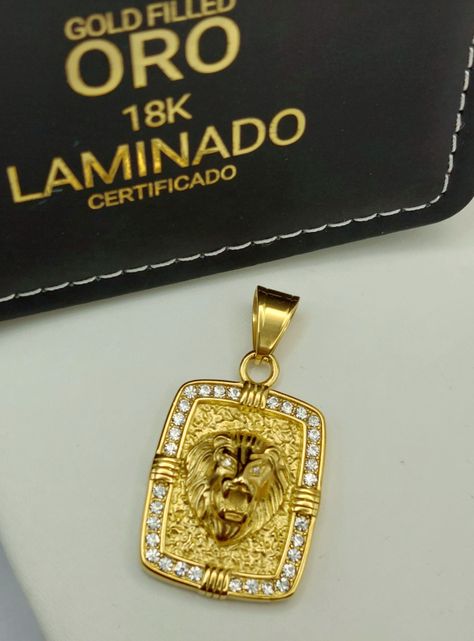Colgante Oro Laminado de Placa con Rostro Candado León con Brillantes-2