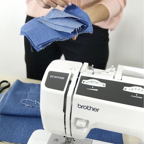 Máquina De Coser Mecánica St371Hd 37 Puntadas-3