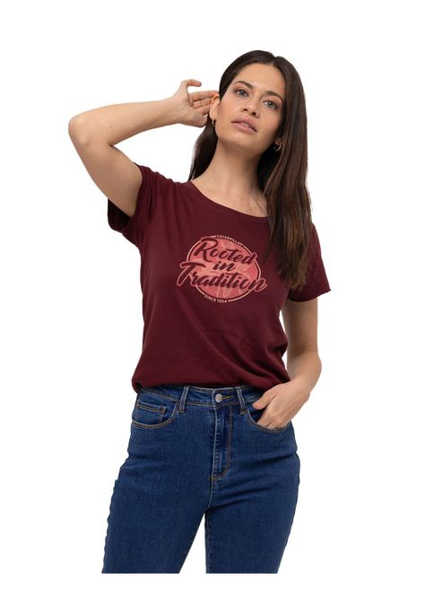 Polera M/C Rooted In Tradition Burdeo Mujer-1
